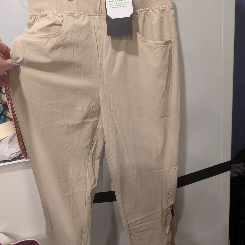 Libian Men's Tan Cargo Pants